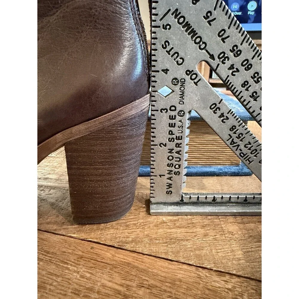 Franco Sarto Marmalade Bootie 8.5 Brown Leather Pointed Toe Block Heel